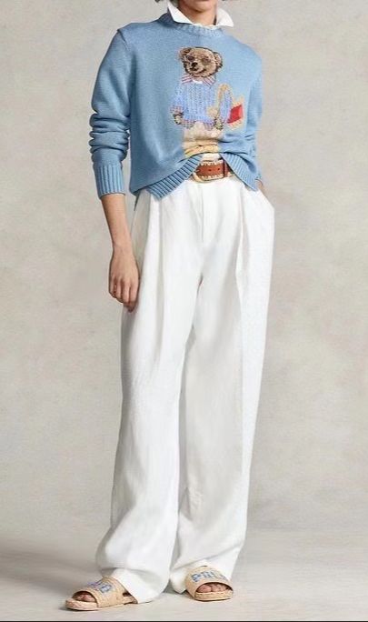 0c774d59-6171-408f-8c14-30735d75af67 BEAR SWEATER - Image 1