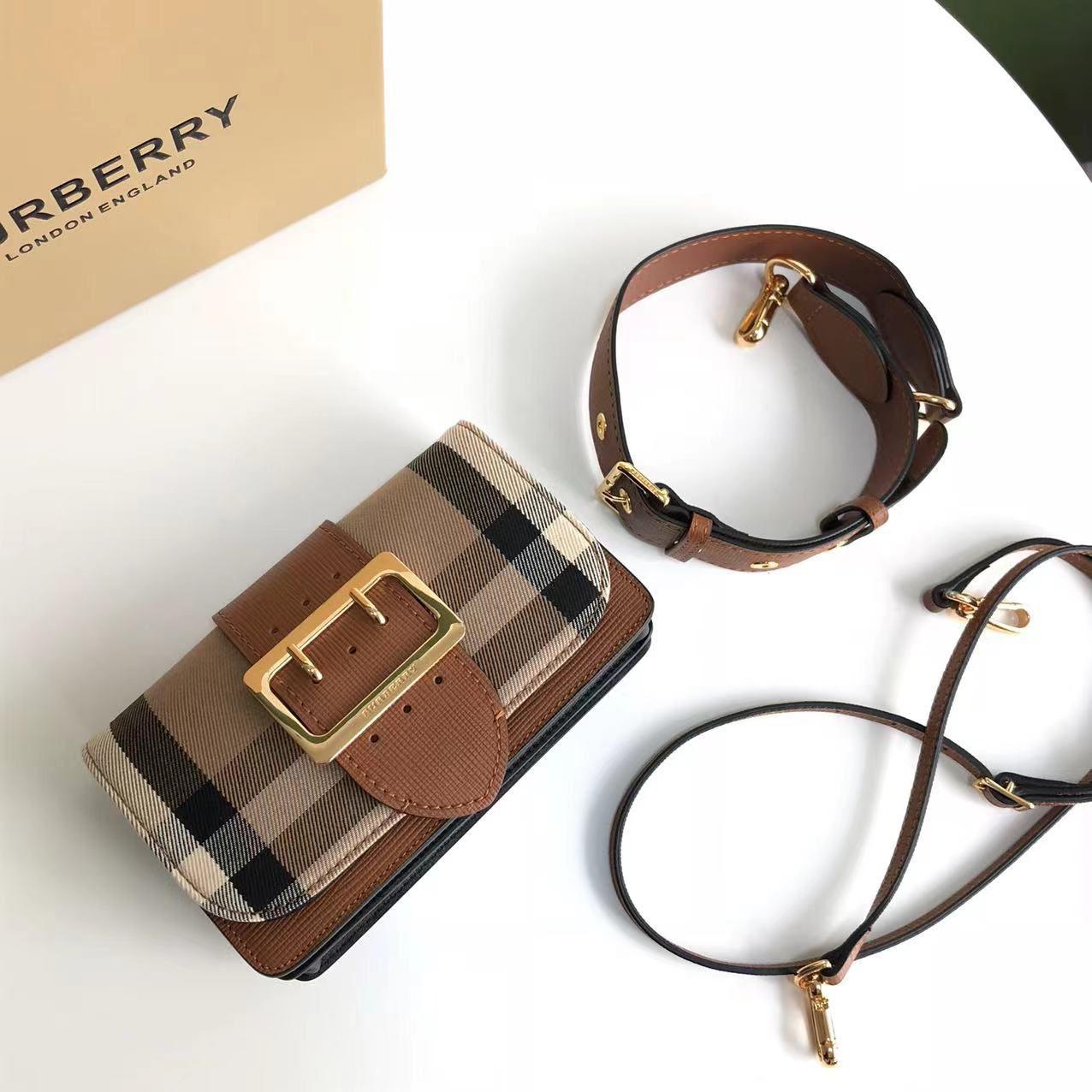 BAG 20 CLUTCH BAG - Image 1