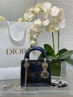 medium size hand bag - Image 12