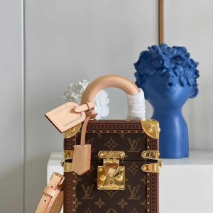 top handle bag