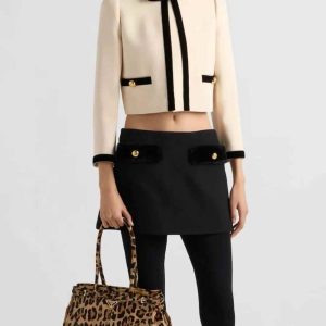 Single-breasted compact sablé jacket