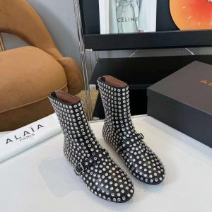 Women's Leather Flats