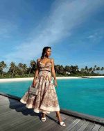 Cutout Midi Dress - Image 4
