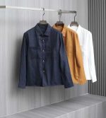 Men's long-sleeved button-down shirts.