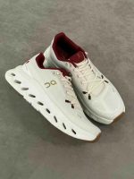 Men’s On Cloudmonster shoes max cushioned sole – Swiss-engineered running shoes built for comfort and style