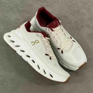 Men’s On Cloudmonster shoes max cushioned sole – Swiss-engineered running shoes built for comfort and style