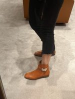 Stylish Leather Ankle Boots for Women - Image 3