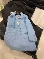 Elegant Light Blue Tweed Suit Set - Image 3