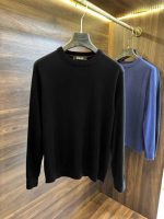 Luxury Men's Full-Zip Sweater - Image 4