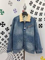 Stylish denim jacket with contrast collar for casual fashion.Stylish denim jacket with contrast collar for casual fashion.