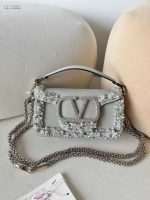 Embellished Designer Sequin Chain Shoulder Bags - Image 2