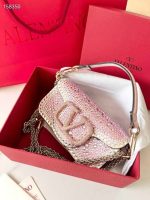 Embellished Designer Sequin Chain Shoulder Bags - Image 13