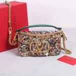 Embellished Designer Sequin Chain Shoulder Bags - Image 10