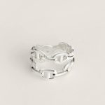 Elegant Chain Pattern Ring for Women – Minimal Fashion Jewelry