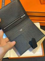 Luxury Leather Wallet for Women | Premium Designer Slim Wallet with Gold Lock - Image 2