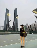 Premium Tennis Racket Bag | Stylish Sports Carry Bag - Image 4