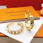 Luxury Bow Pearl Stud Earrings for Women | Elegant Gold-Tone Pearl Earrings | Premium Fashion Jewelry - Image 11