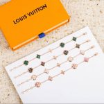 Luxury Clover Charm Bracelet for Women | Rose Gold Floral Bracelet | Premium Fashion Jewelry - Image 5
